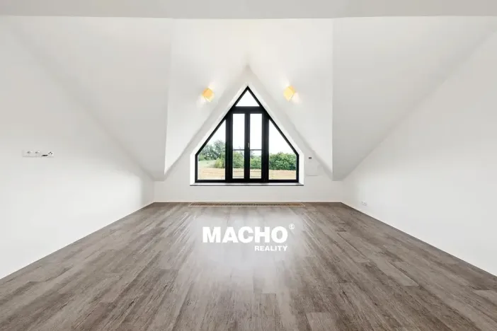 Pronájem rodinného domu, Kosoř, Školská, 380 m2