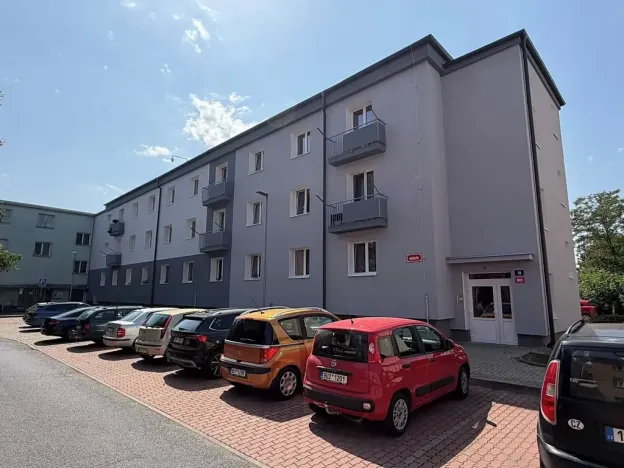 Pronájem bytu 1+kk, Lovosice, Nádražní, 38 m2