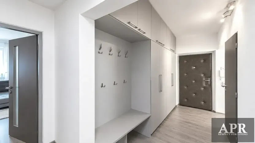 Pronájem bytu 2+1, Veselí nad Moravou, Hutník, 58 m2