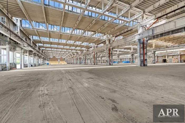Pronájem skladu, Veselí nad Moravou, 2000 m2