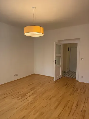Pronájem bytu 2+kk, Praha - Žižkov, Křišťanova, 58 m2