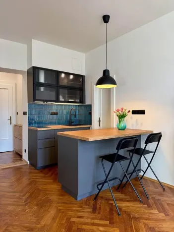 Pronájem bytu 1+kk, Praha - Nové Město, Na výtoni, 36 m2