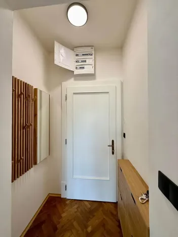 Pronájem bytu 1+kk, Praha - Nové Město, Na výtoni, 36 m2