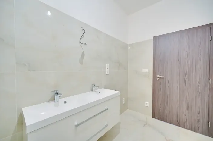 Prodej rodinného domu, Rajhrad, 182 m2