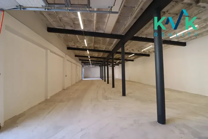 Pronájem skladu, Karlovy Vary, Chebská, 450 m2