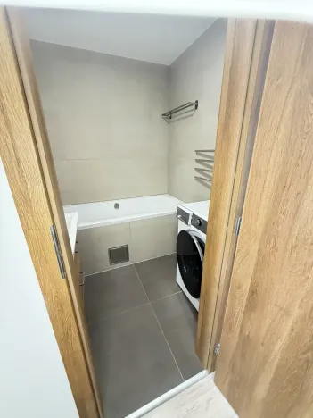 Pronájem bytu 2+kk, Brno, Porhajmova, 55 m2