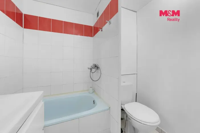 Prodej bytu 2+kk, Teplice - Trnovany, Antonína Sochora, 40 m2