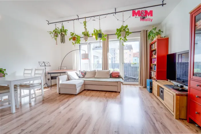 Pronájem bytu 3+kk, Plzeň - Jižní Předměstí, Poděbradova, 79 m2