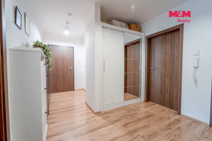 Pronájem bytu 3+kk, Plzeň - Jižní Předměstí, Poděbradova, 79 m2