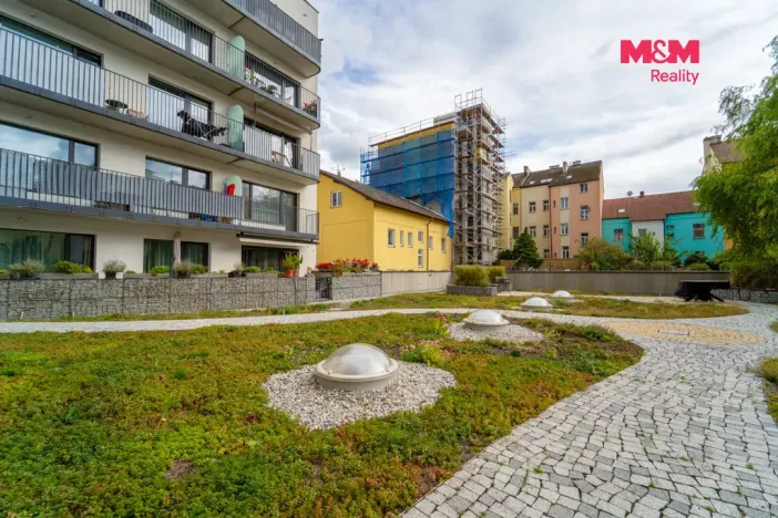 Pronájem bytu 3+kk, Plzeň - Jižní Předměstí, Poděbradova, 79 m2