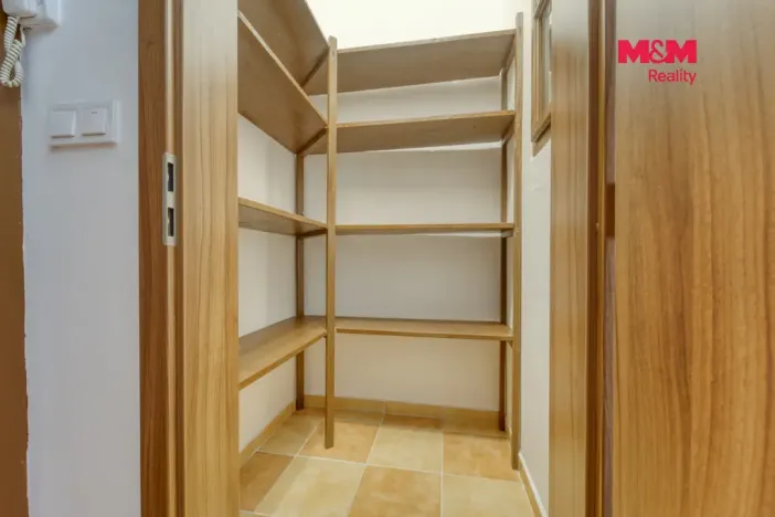Pronájem bytu 2+kk, Plzeň - Jižní Předměstí, Čechova, 52 m2