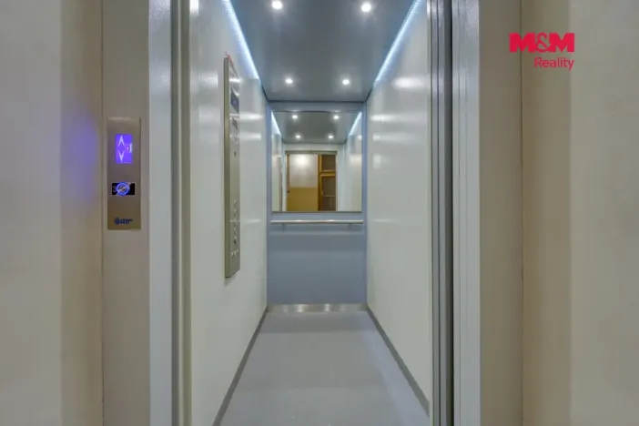 Pronájem bytu 2+kk, Plzeň - Jižní Předměstí, Čechova, 52 m2