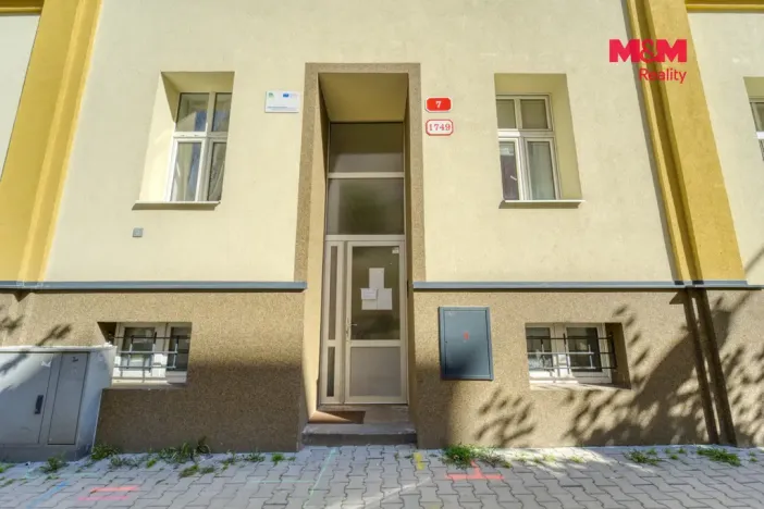 Pronájem bytu 2+kk, Plzeň - Jižní Předměstí, Čechova, 52 m2