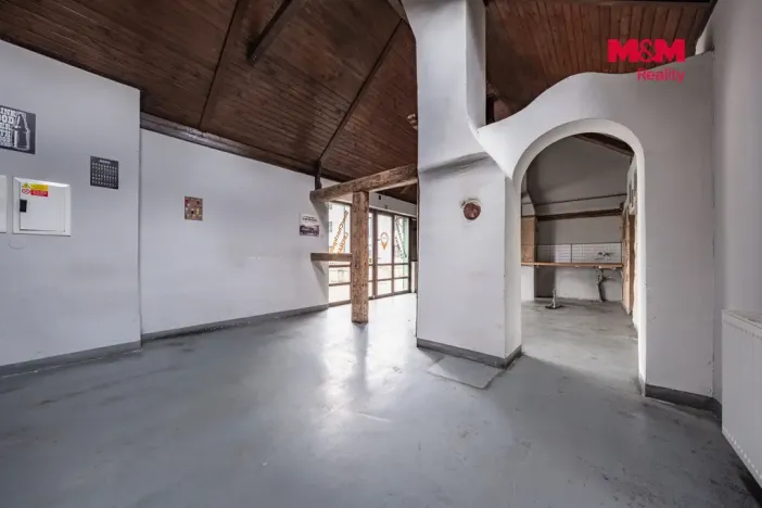 Pronájem restaurace, Praha - Letňany, Beranových, 161 m2