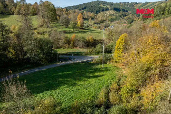 Prodej komerčního pozemku, Zděchov, 970 m2