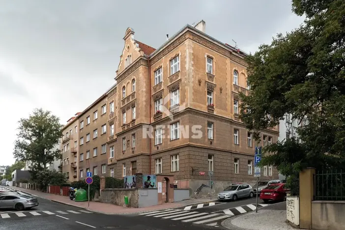 Prodej bytu 3+kk, Praha - Smíchov, Holečkova, 58 m2