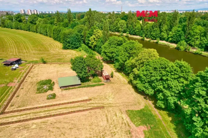 Prodej zahrady, Hradec Králové - Pražské Předměstí, 500 m2