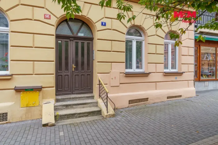Pronájem bytu 2+kk, Karlovy Vary, Moskevská, 49 m2