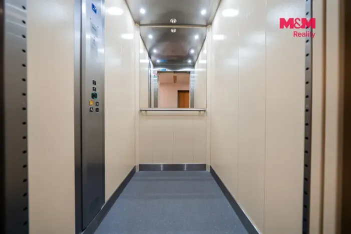 Prodej bytu 1+kk, Ostružná - Ramzová, 30 m2