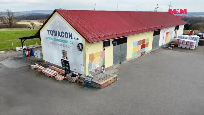 Prodej obchodního prostoru, Hřibiny-Ledská - Hřibiny, 900 m2