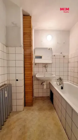 Prodej bytu 2+1, Hradec Králové, Ladova, 60 m2
