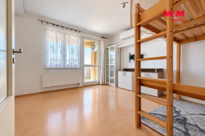 Prodej bytu 1+kk, Klecany, V Honech, 32 m2