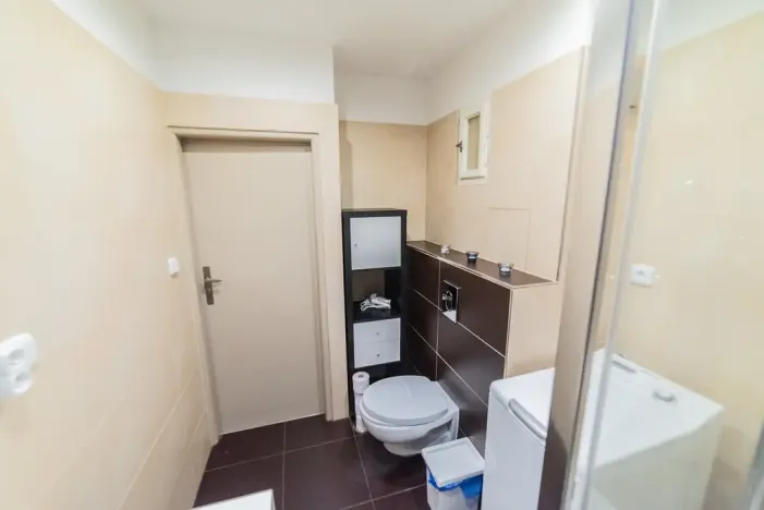 Pronájem bytu 2+kk, Praha - Smíchov, Vltavská, 63 m2
