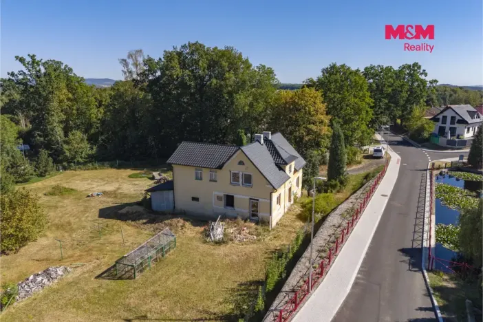Prodej rodinného domu, Pomezí nad Ohří - Hraničná, 267 m2