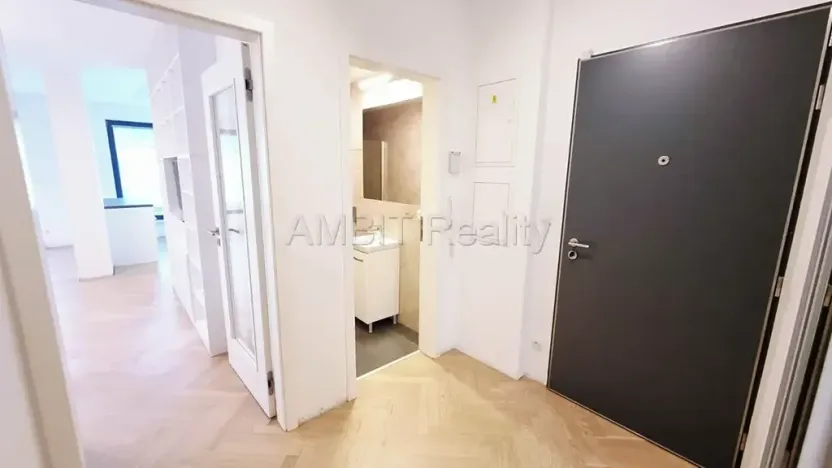 Pronájem bytu 4+kk, Praha - Žižkov, Kališnická, 99 m2