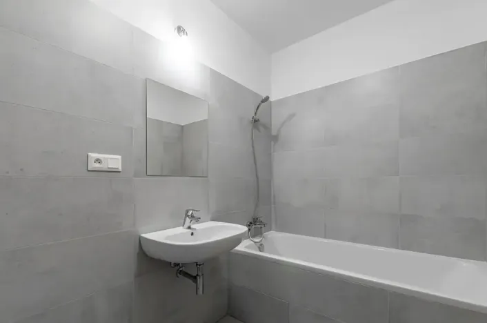 Pronájem bytu 1+kk, Praha - Vysočany, Svatošových, 32 m2