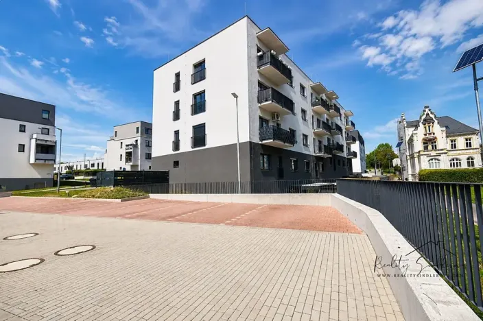 Pronájem garážového stání, Lipník nad Bečvou, Na Výsluní, 12 m2