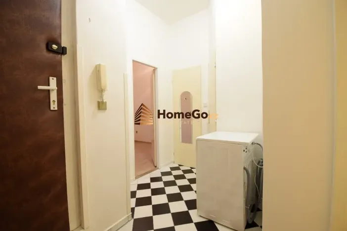 Pronájem bytu 2+kk, Praha - Vršovice, Sevastopolská, 46 m2