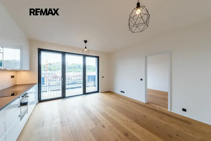 Pronájem bytu 2+kk, Praha - Smíchov, Grafická, 66 m2