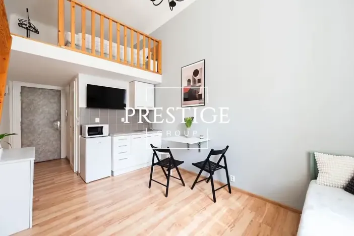 Pronájem bytu 1+kk, Praha - Karlín, Sokolovská, 18 m2