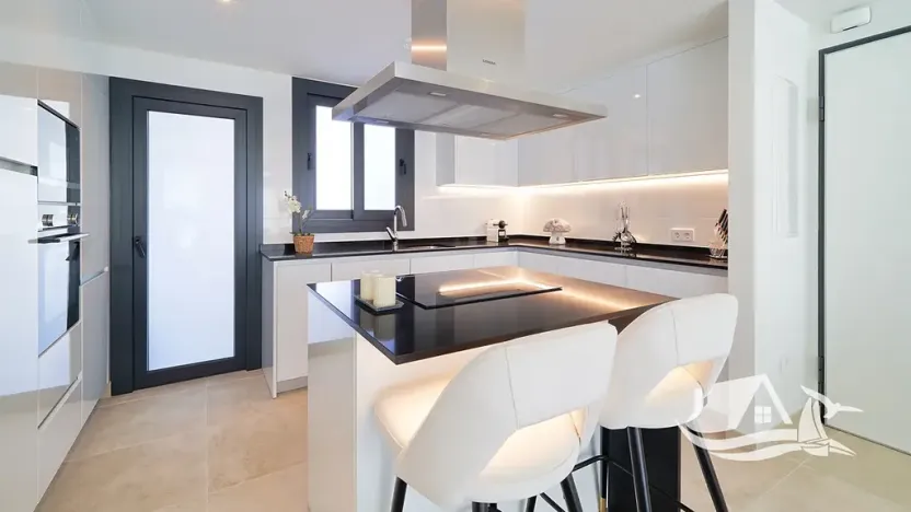 Prodej bytu 4+kk, Estepona, Španělsko, 135 m2