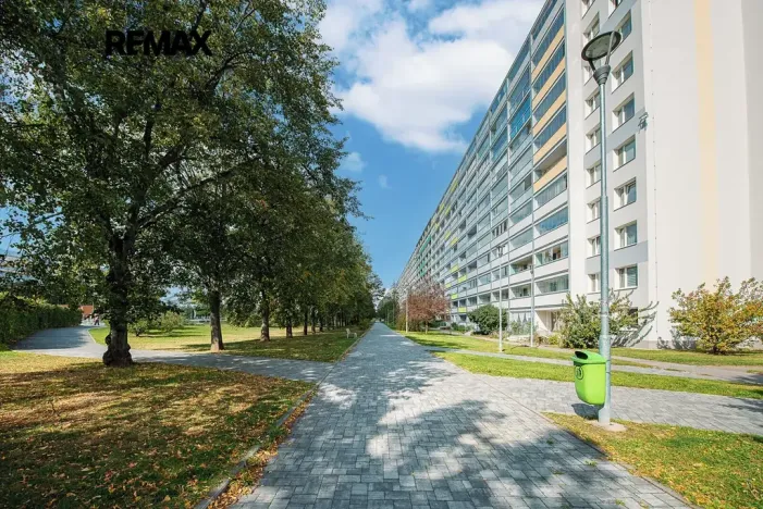 Prodej bytu 3+1, Praha - Střížkov, Jablonecká, 74 m2