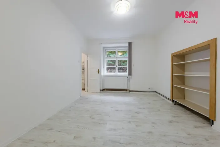 Prodej bytu 2+1, Karlovy Vary, Moskevská, 58 m2