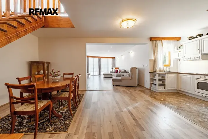 Prodej rodinného domu, Štěchovice, 170 m2