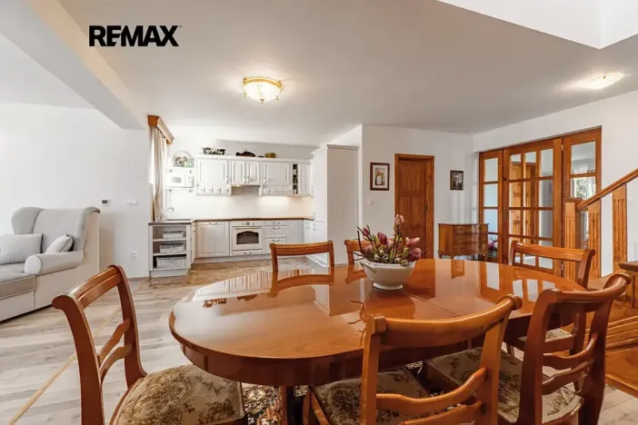 Prodej rodinného domu, Štěchovice, 170 m2