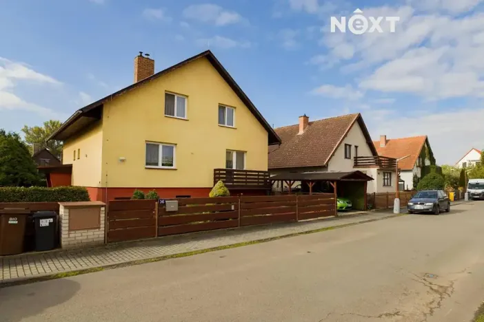 Prodej rodinného domu, Lužec nad Vltavou, Šmeralova, 184 m2