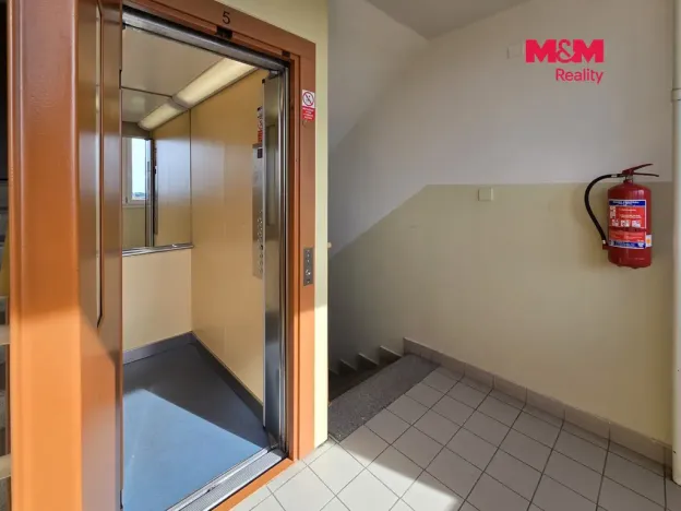 Prodej bytu 3+1, Frýdek-Místek - Frýdek, K Hájku, 81 m2