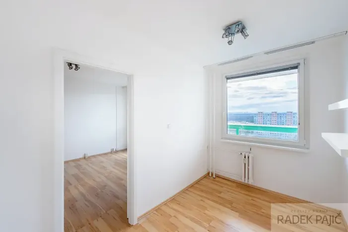Pronájem bytu 1+1, Praha - Háje, Kosmická, 48 m2