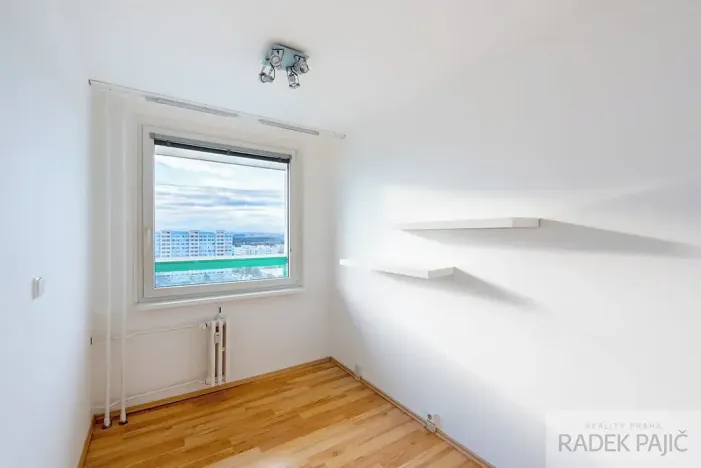 Pronájem bytu 1+1, Praha - Háje, Kosmická, 48 m2