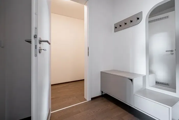 Pronájem bytu 2+kk, Praha - Vysočany, Fafkových, 54 m2
