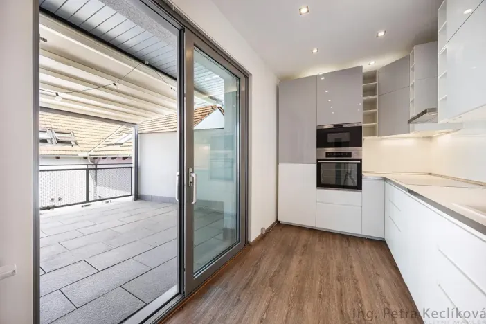 Prodej bytu 5+kk, Brno - Slatina, Tilhonova, 154 m2