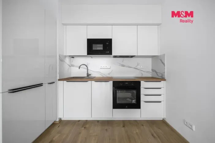 Pronájem bytu 2+kk, Plzeň, Safírová, 66 m2