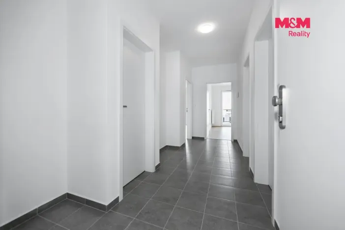 Pronájem bytu 2+kk, Plzeň, Safírová, 66 m2