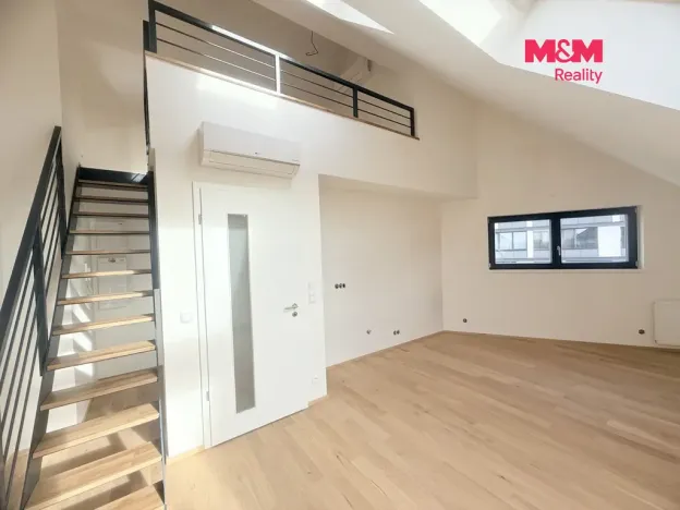 Prodej bytu 3+kk, Praha - Střížkov, Střížkovská, 68 m2