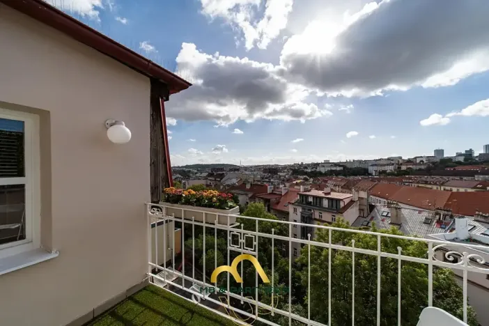 Pronájem bytu 3+kk, Praha - Vinohrady, Pod Karlovem, 85 m2
