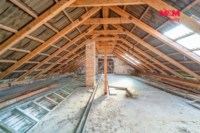 Prodej garáže, Břasy - Vranovice, 78 m2
